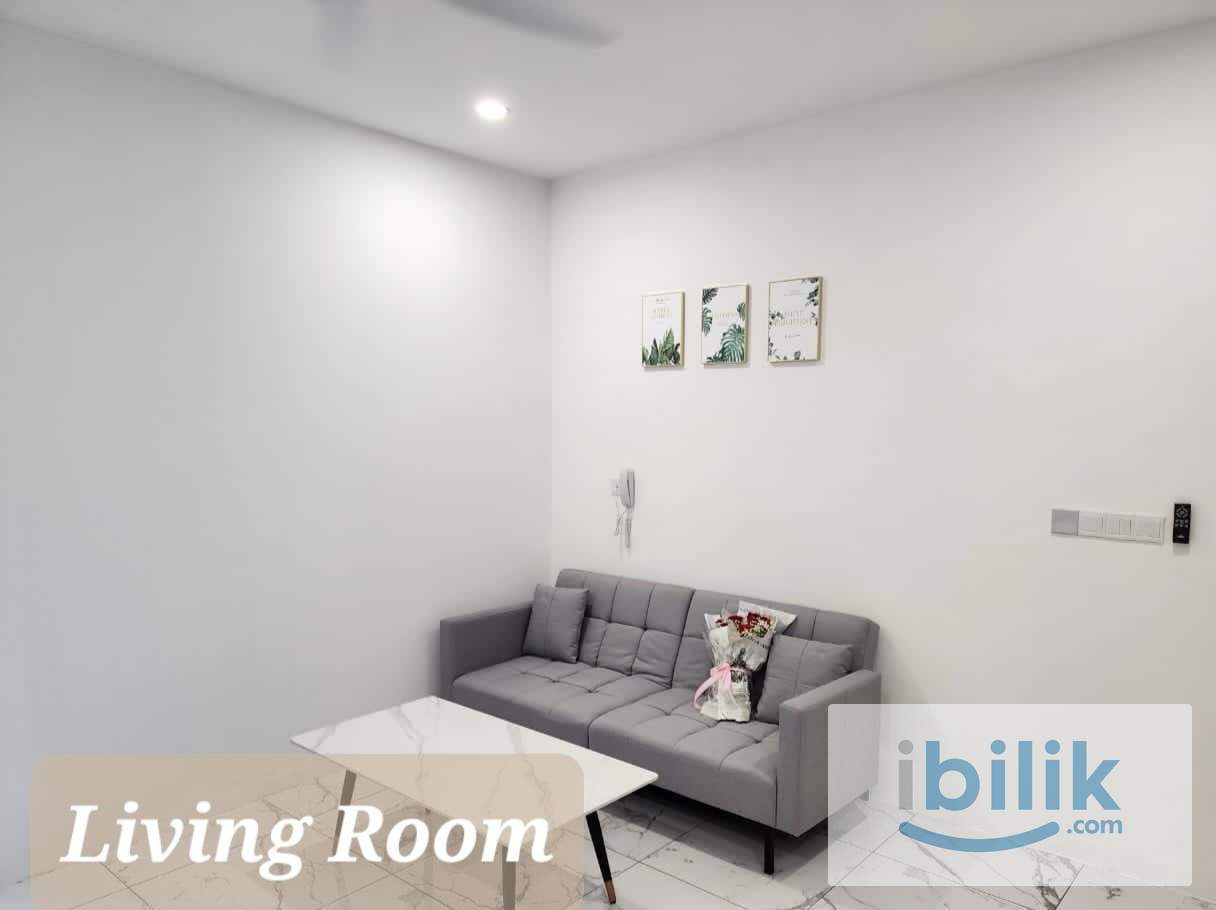 Middle Room at Quay West, Penang - Image 2