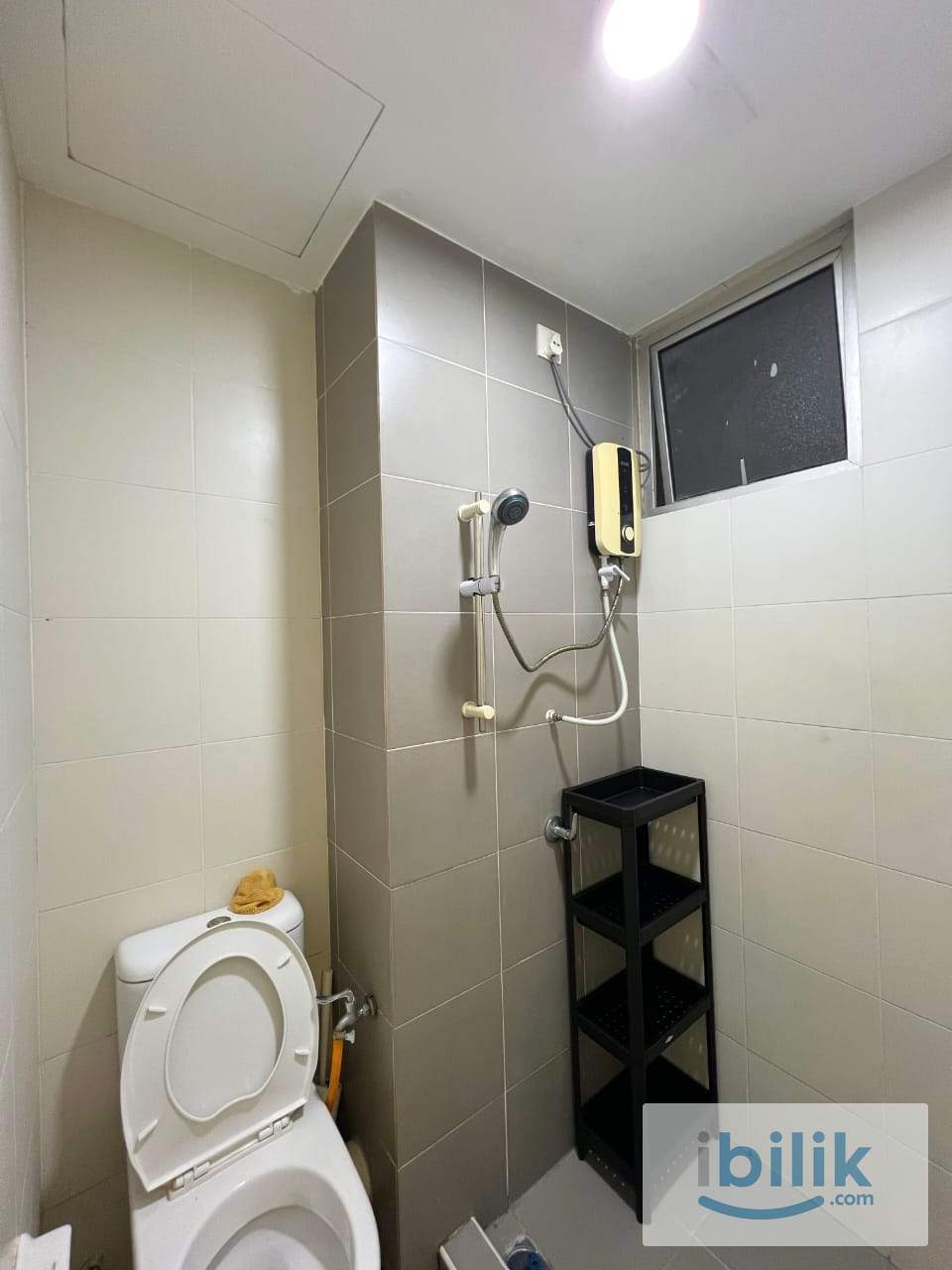 Elite Heights Room for RENT‼️~ Walk'ng distance to TP - Image 1