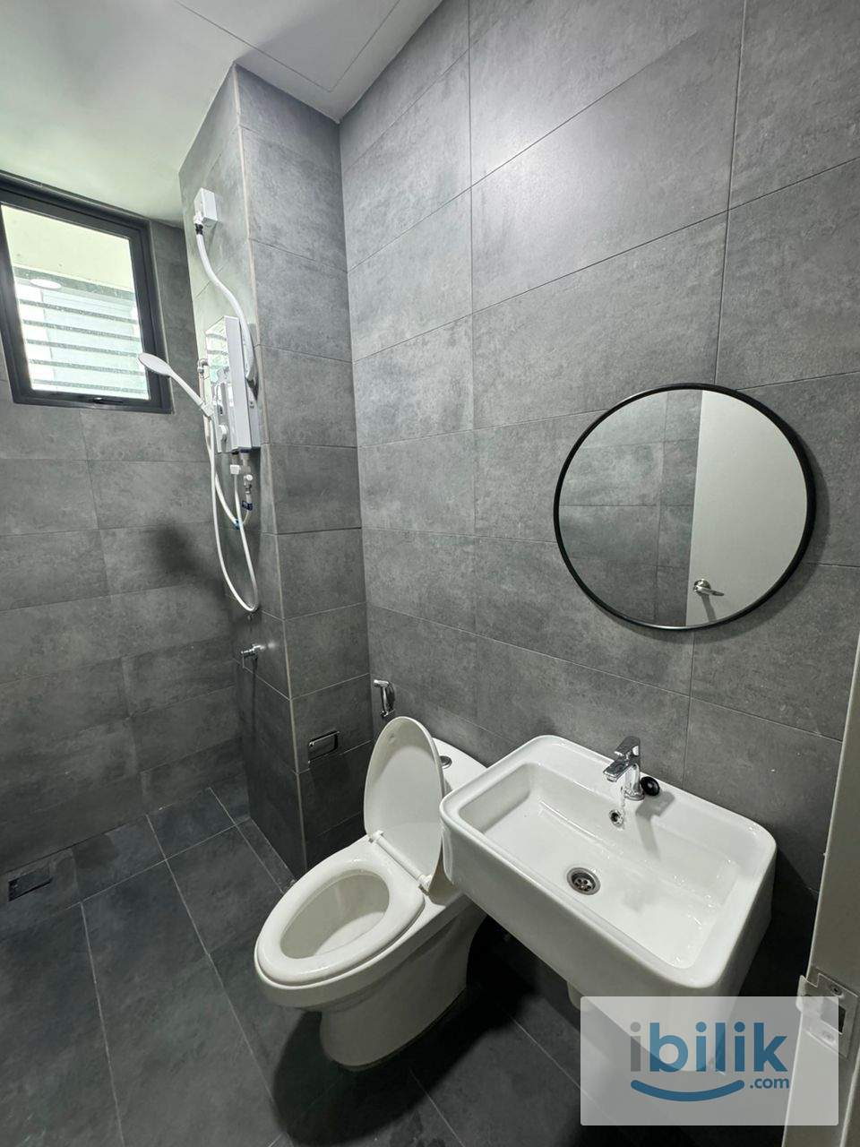  ‼️Premium ⭐️ Single Room Fully Furnished @ NEW Aircond Wardrobe Table Chair Mattress, VERANDO RESIDENCY, PJ - Image 3