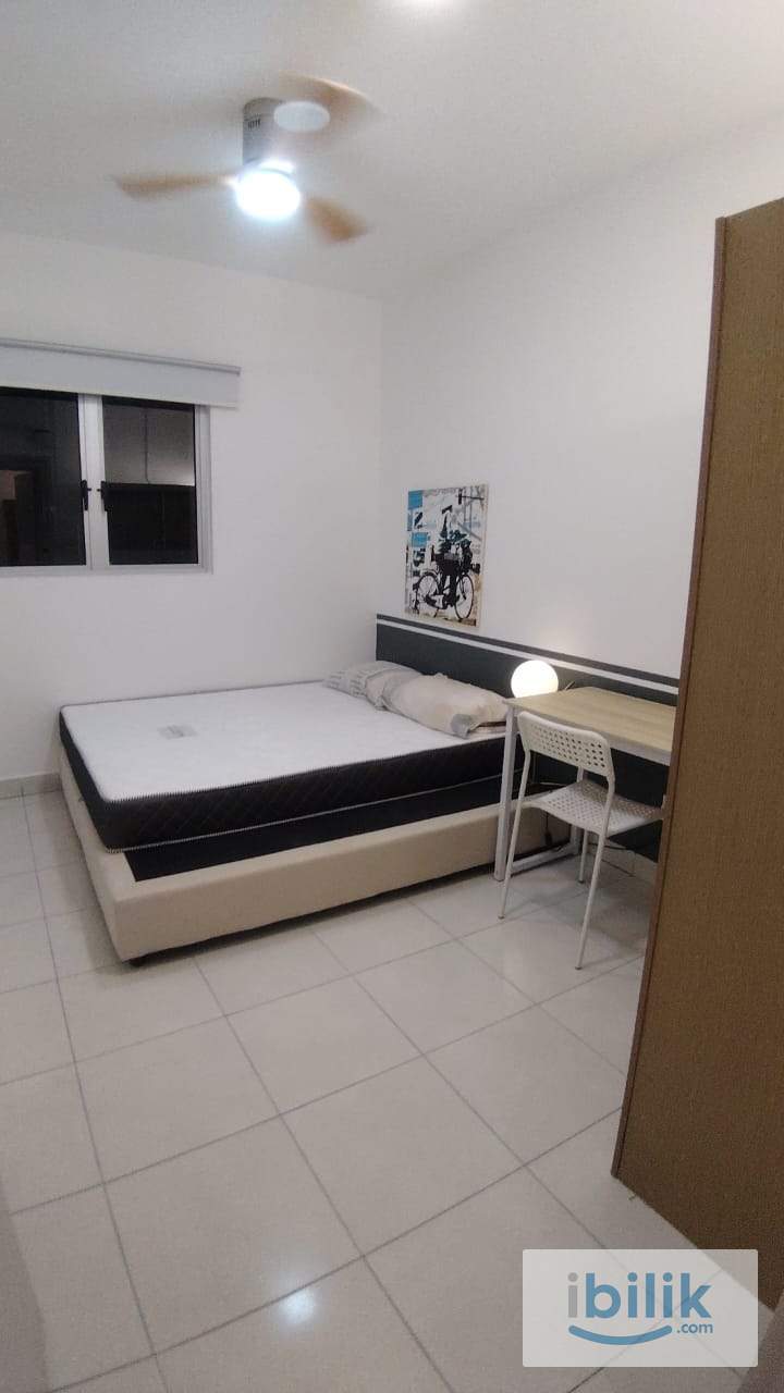 🤩PROMOTION!!!! 🤩 HIGH SPEED INTERNET Medium Room 📍Residensi Riamas, NEW 10” Mattress  Aircond Wardrobe Table Chair  - Image 2