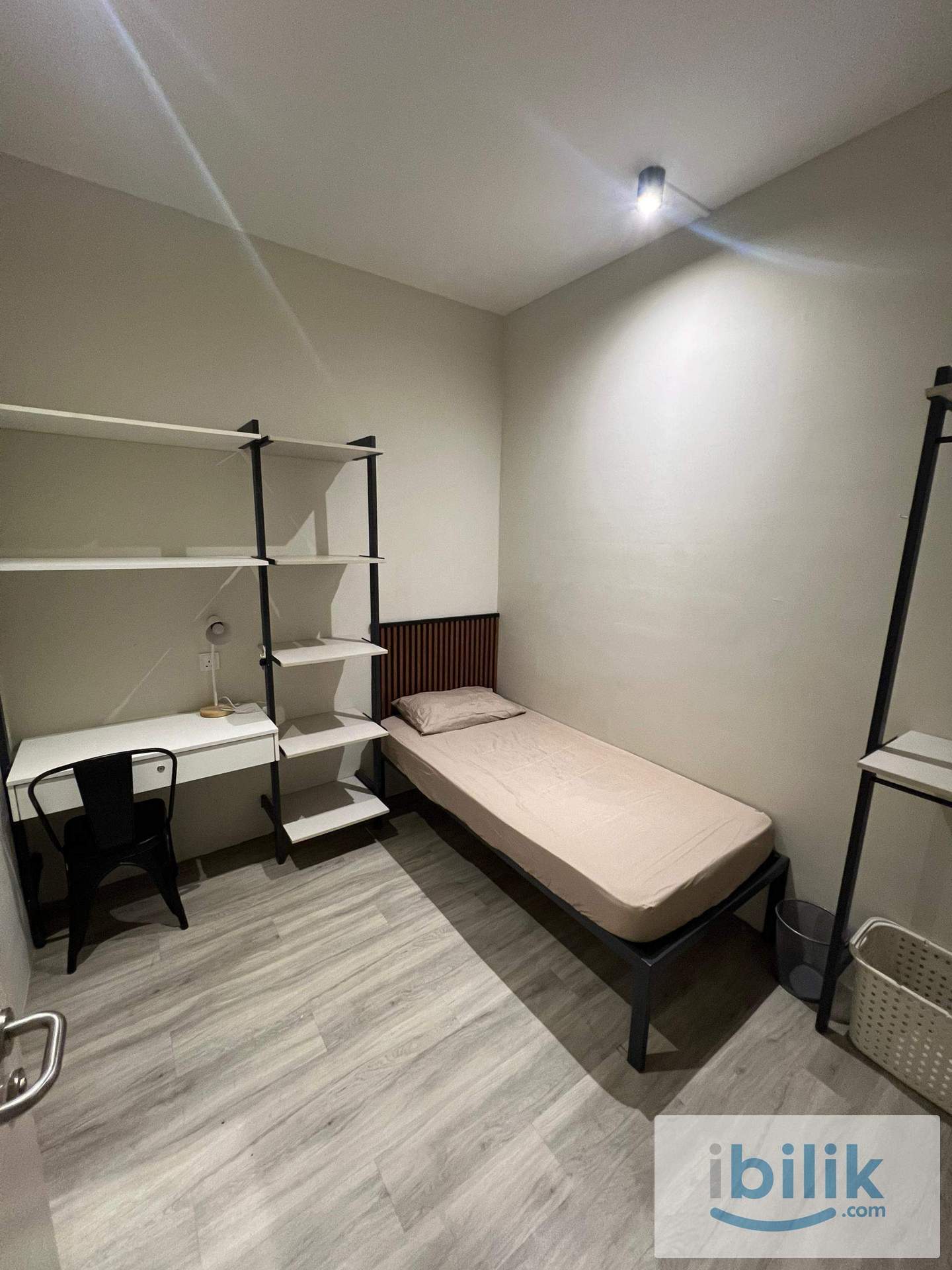 Cozy Room In USJ21 Subang Jaya 🔥 Nearby MainPlace Mall 📸 Nearby LRT - Image 1