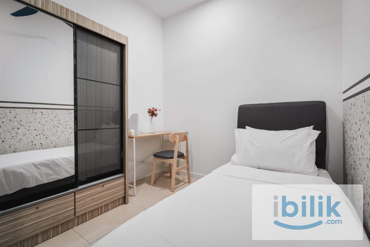 Cozy single room at HighPark Kelana Jaya - Image 1