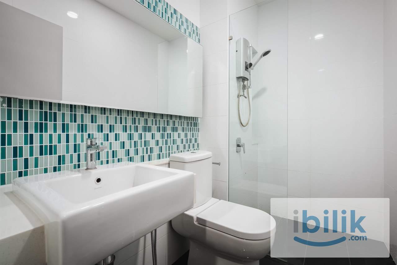 Cozy single room at HighPark Kelana Jaya - Image 9