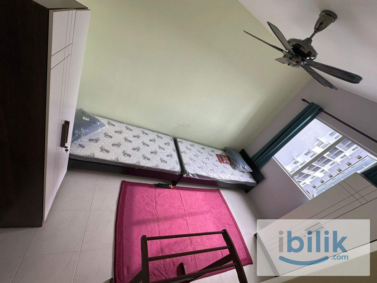 Medium Room for 2 pax (female Malay) Walk to LRT Sri Rampai  - Image 2