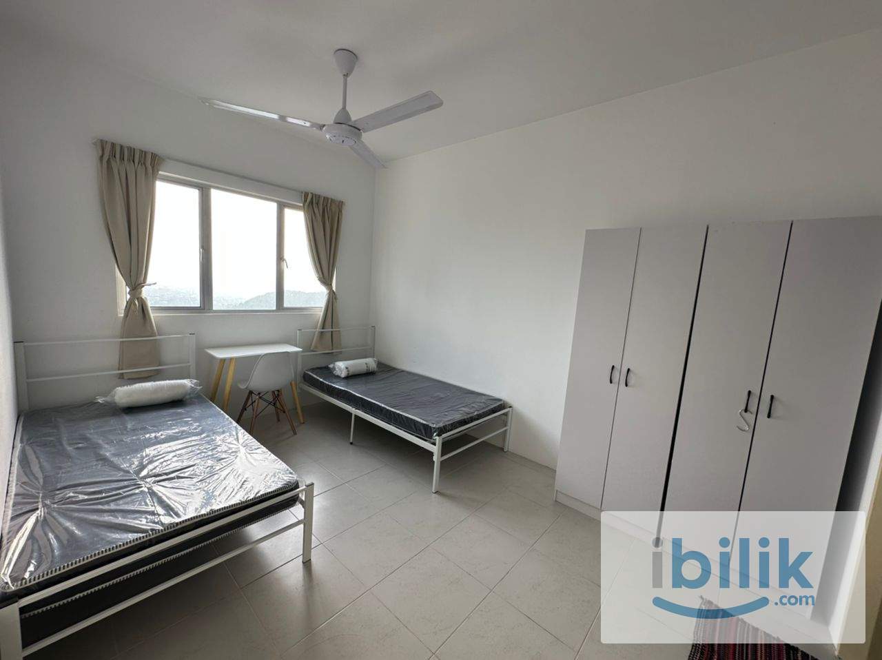 Room for Female Muslim 2pax sharing Private bathroom (Walk to LRT Sri Rampai) - Image 3