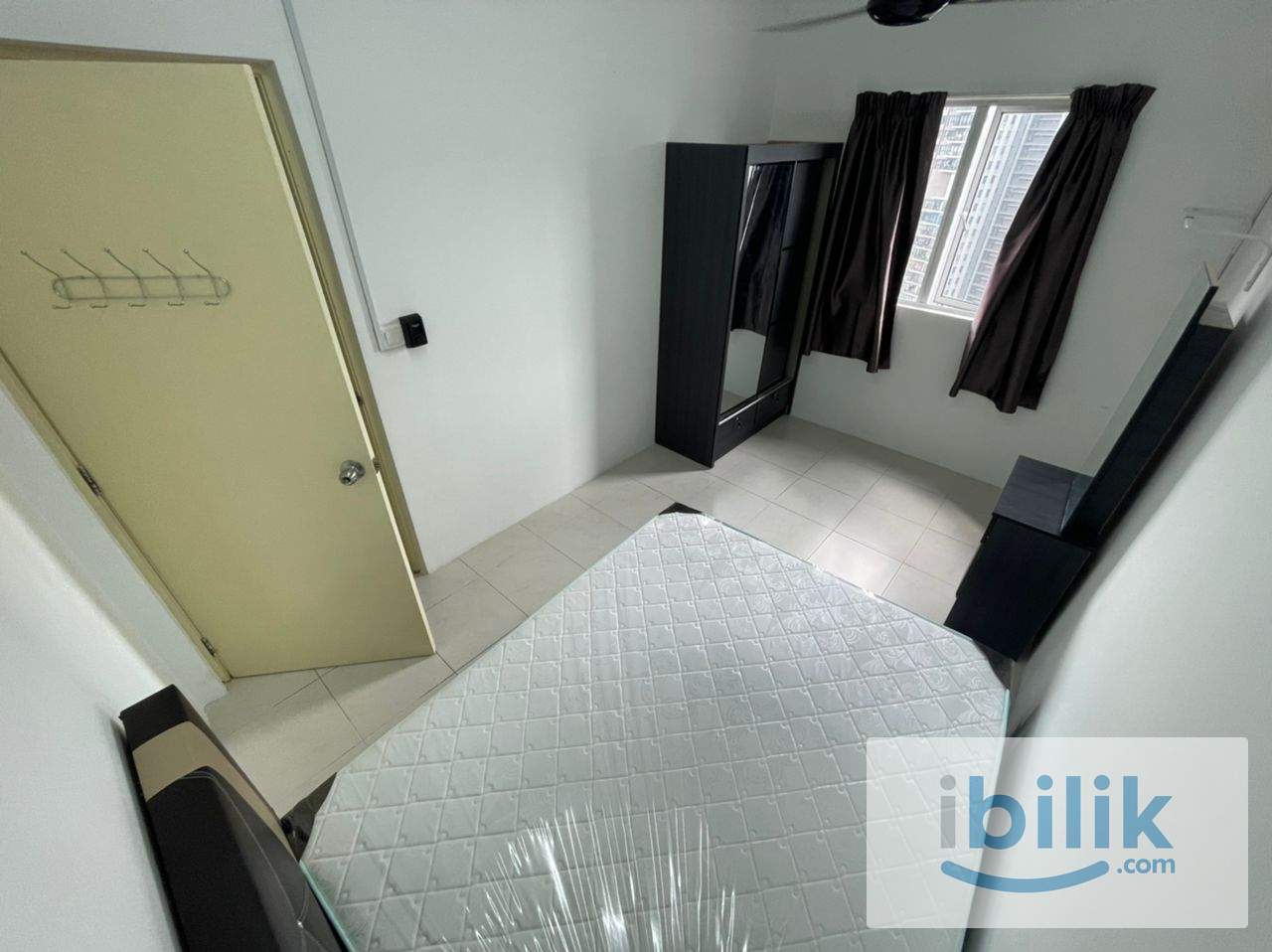 Queen BED - Female Muslim BIG Room Single Pax (Walk to LRT Sri Rampai) - Image 8