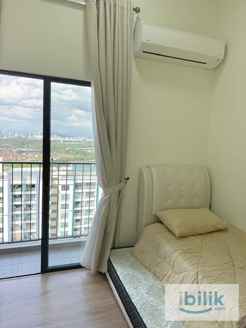 🌈Dian Residency, Seksyen 13 Double Single Room with Balcony✨Fully Furnish NEW Aircond - Image 5