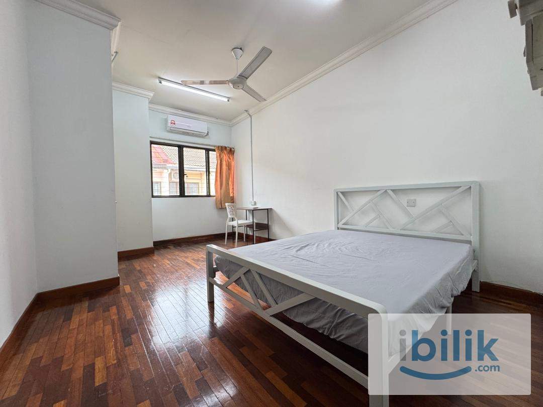Hh 🏡 Bandar Utama Room For Rent | 🚗 5-7 Mins To 1 Utama & MRT 🚈 - Image 1