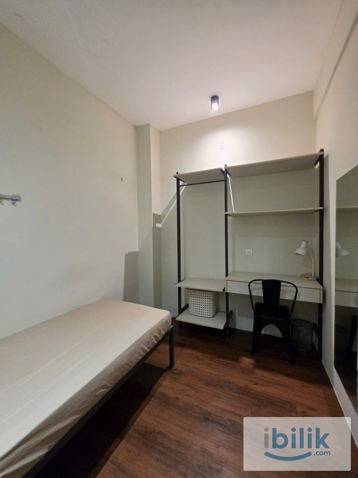 AMAZING NEW ROOM at USJ 21/7 JL CO LIVING 🤯 5MIN WALK to SHOPPING MALL 🥰 10MIN WALK to USJ LRT STATION - Image 1