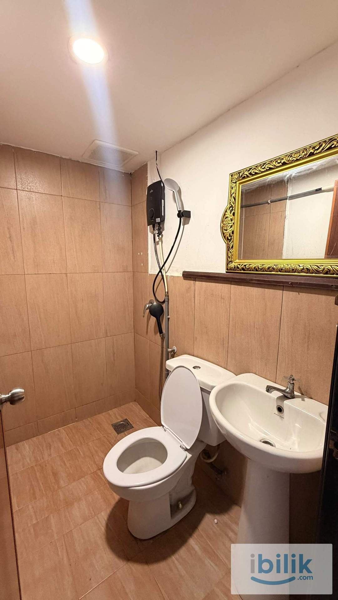 LIMITED TIME OFFER ‼️ Room attach AirCond and Free WiFi @ Tmn Wawasan Puchong - Image 3