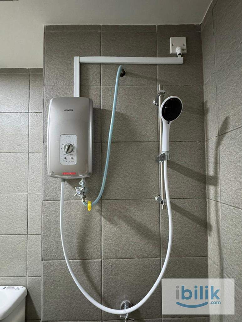🌈 Elegant Living : Middle Room for RENT in Residensi Max @ Kuala Lumpur 🌈 - Image 2