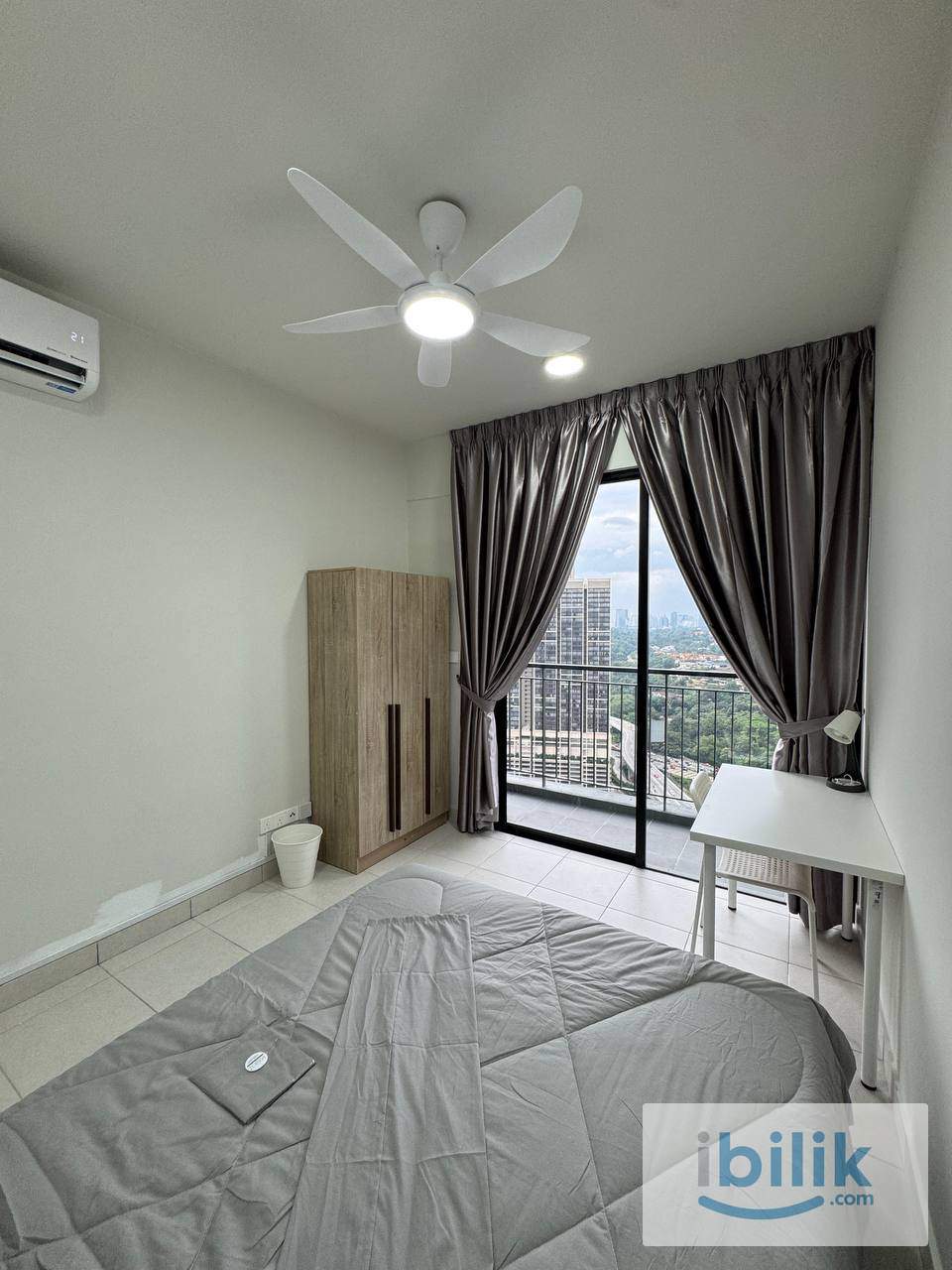 🤩 Middle Balcony Room for RENT at Residensi Max @ Kuala Lumpur 🤩 - Image 1