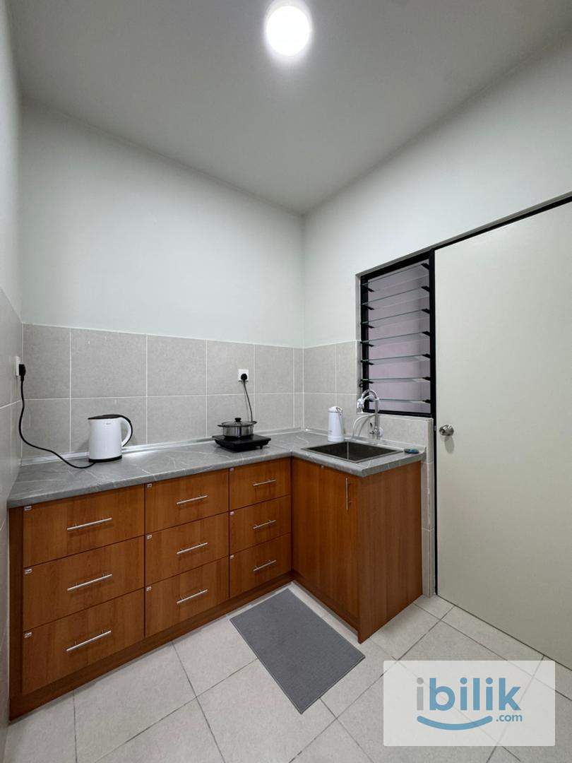 🤩 Middle Balcony Room for RENT at Residensi Max @ Kuala Lumpur 🤩 - Image 10