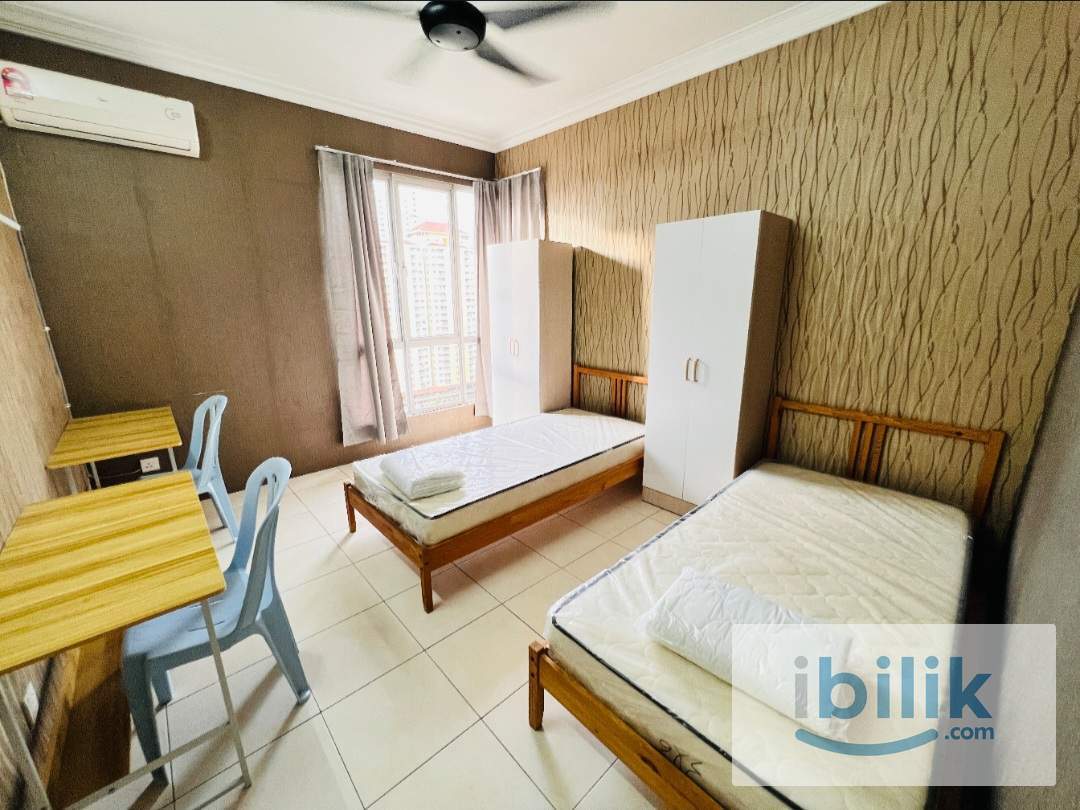 PV13 Small Medium Room | Aircon Available | Utilities Fee Included - Image 1