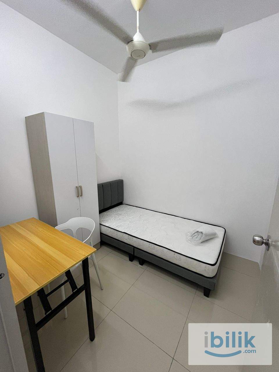 PV15 Fully Furnished Single Room | Utilities Included - Image 1