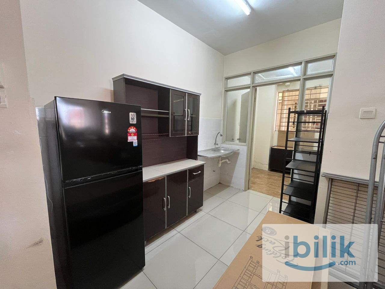 PV15 Fully Furnished Single Room | Utilities Included - Image 4