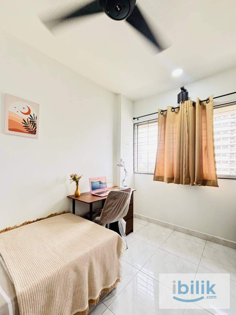 🚪 Just Bring Your Luggage – OG Heights Room for Rent 🧳 - Image 4