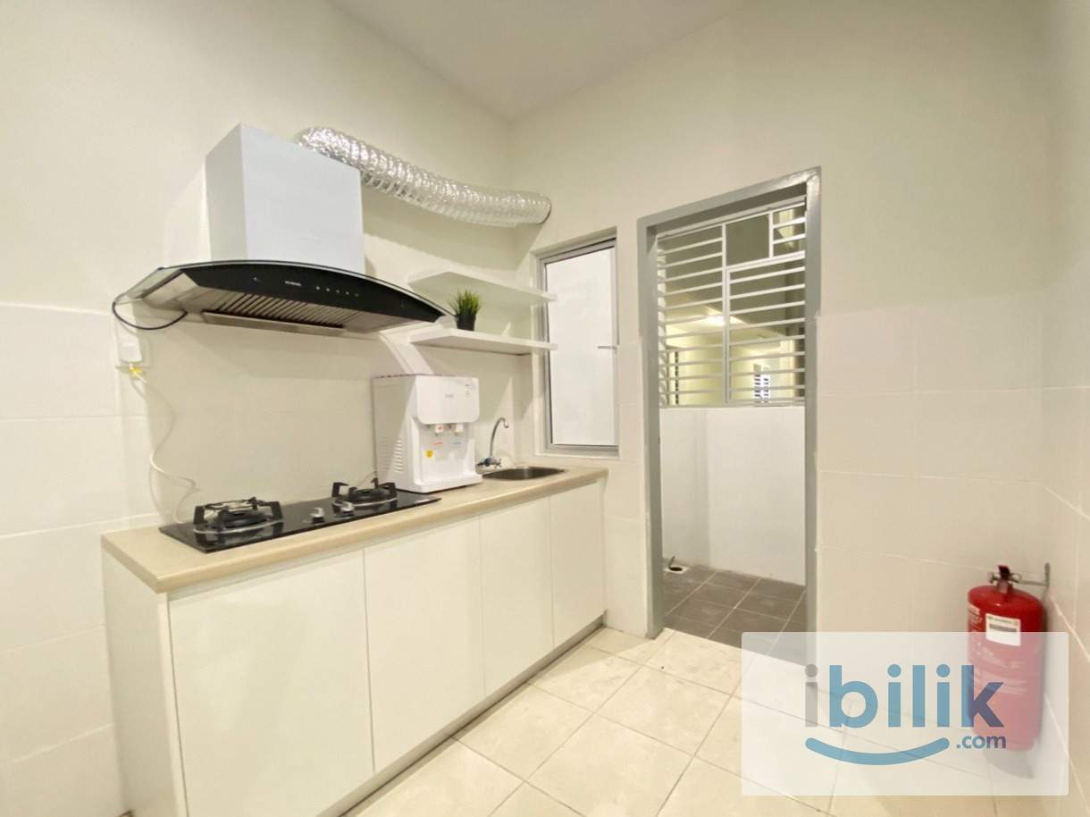 🌟 Platinum OUG Residence Fully Furnished Near LRT - Image 3