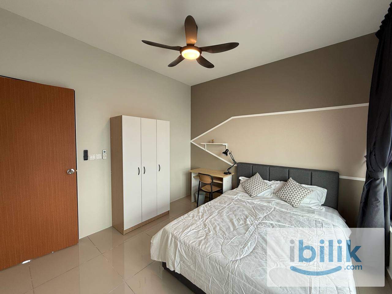 M Vertica Mix Unit Medium Room for Rent (FREE Utilities Wifi) - Image 3