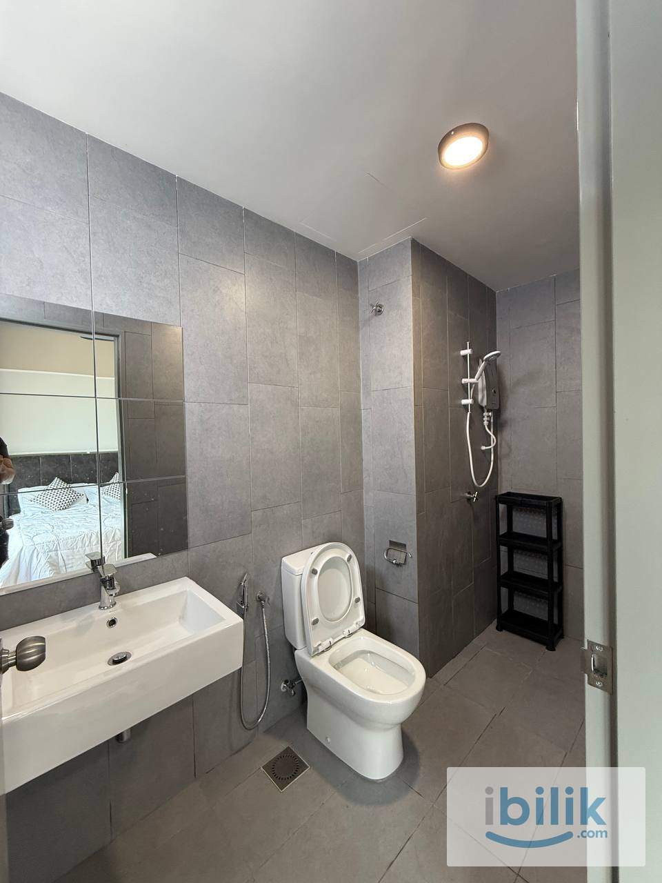 🌟CHERAS M VERTICA FEMALE MASTER ROOM for RENT🌟 - Image 3