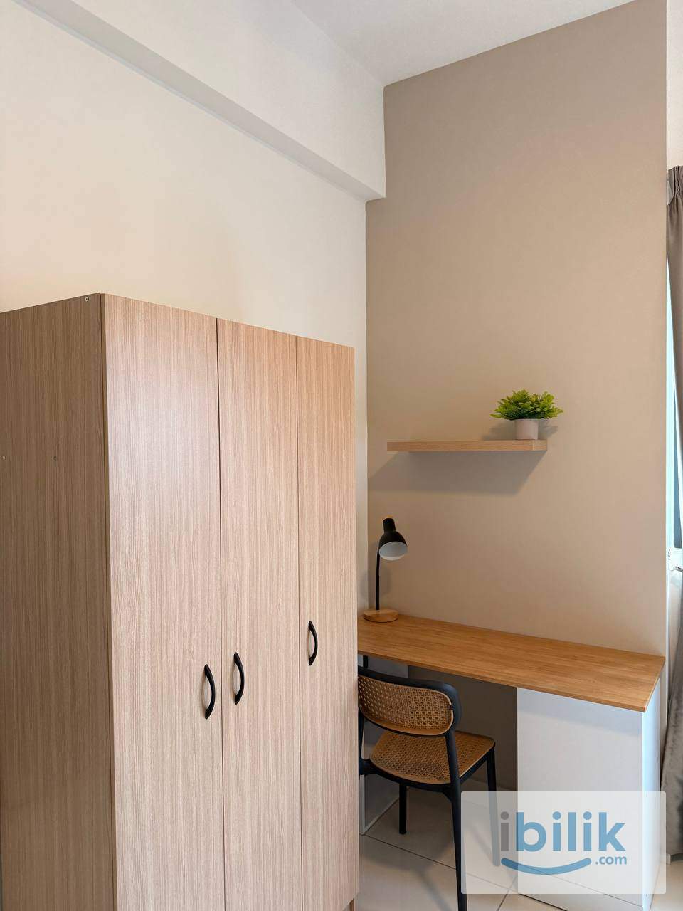 Nexus Residence Cheras Taman Pertama Female Medium Room (MRT Link) - Image 4