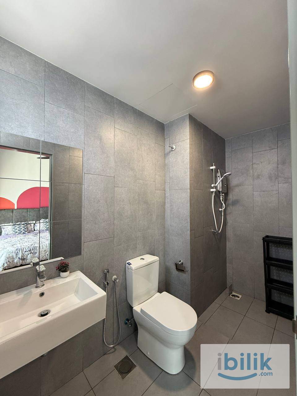 Cheras M Vertica ALL Chinese Medium Room (FREE Utilties WiFi) - Image 8