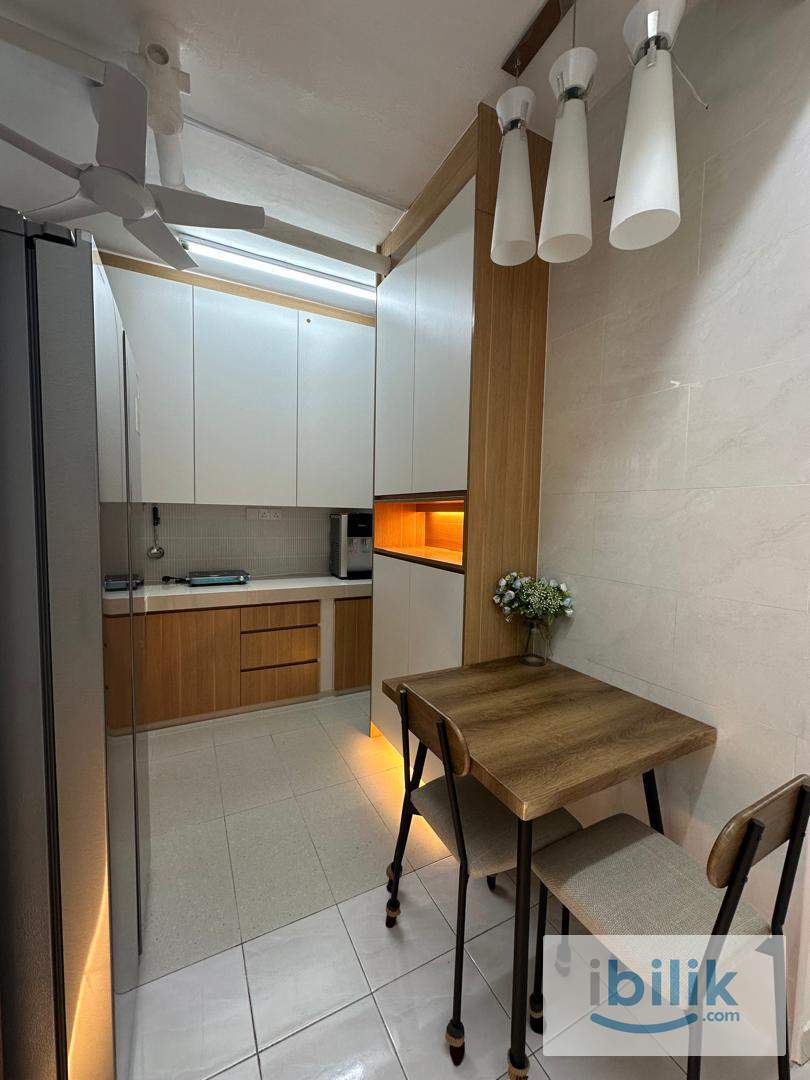 Serdang Super Cozy Newly Renovated Rooms For Rent  - Image 6