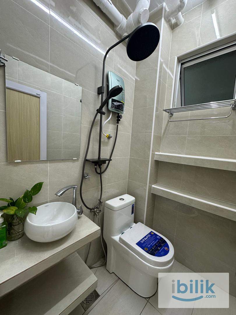 Serdang Super Cozy Newly Renovated Rooms For Rent  - Image 9