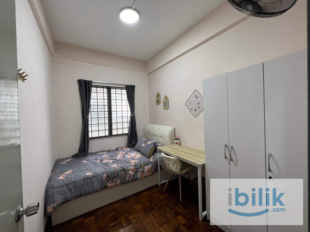 Serdang Cozy Room for Rent (Female Only) - Image 1