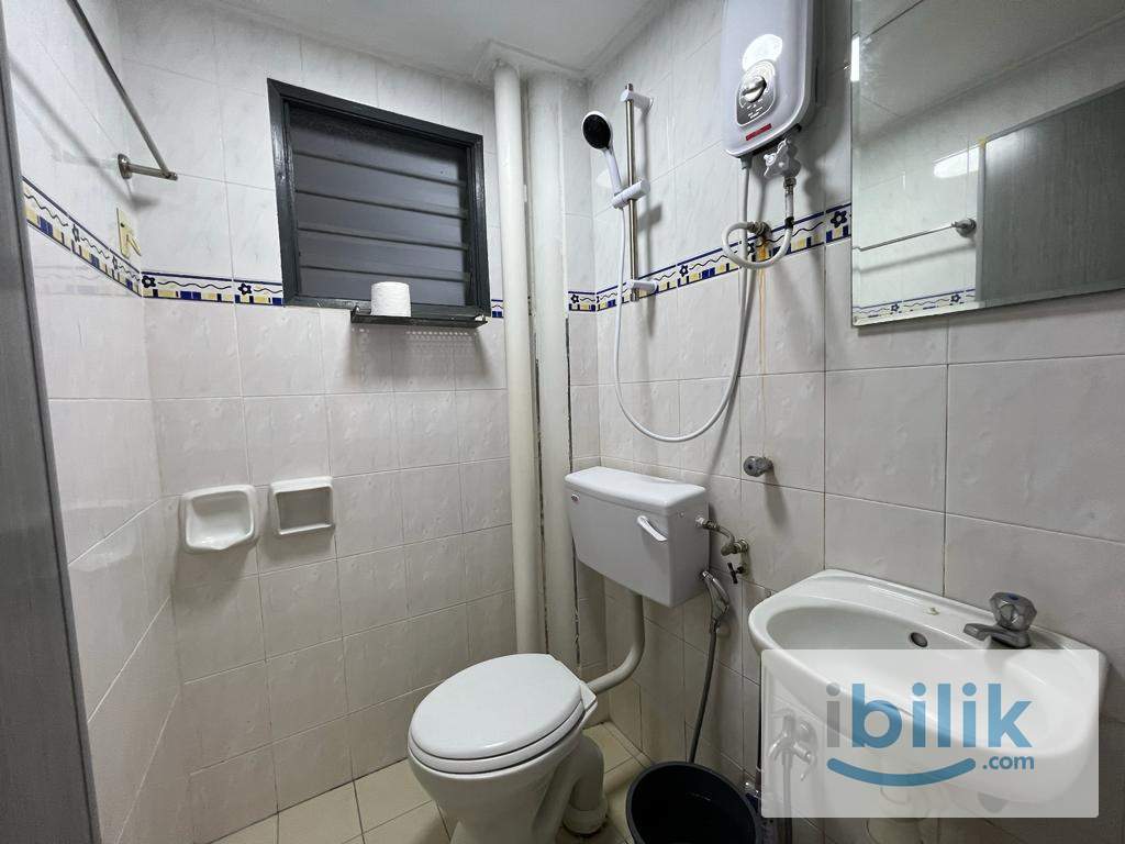Serdang Cozy Room for Rent (Female Only) - Image 5