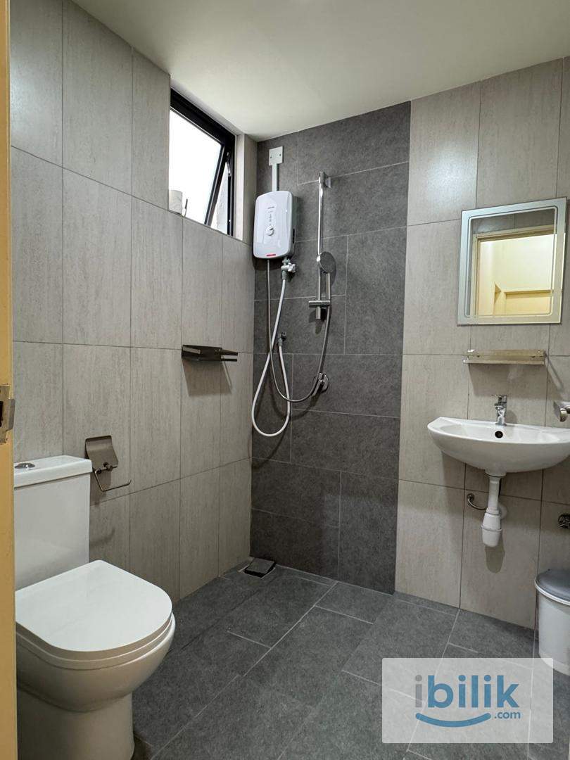 🎗️Double Single Room with Balcony Fully Furnishe 📍DIAN RESIDENCY @ NEW Aircond Wardrobe, Seksyen 13 Near MSU - Image 6