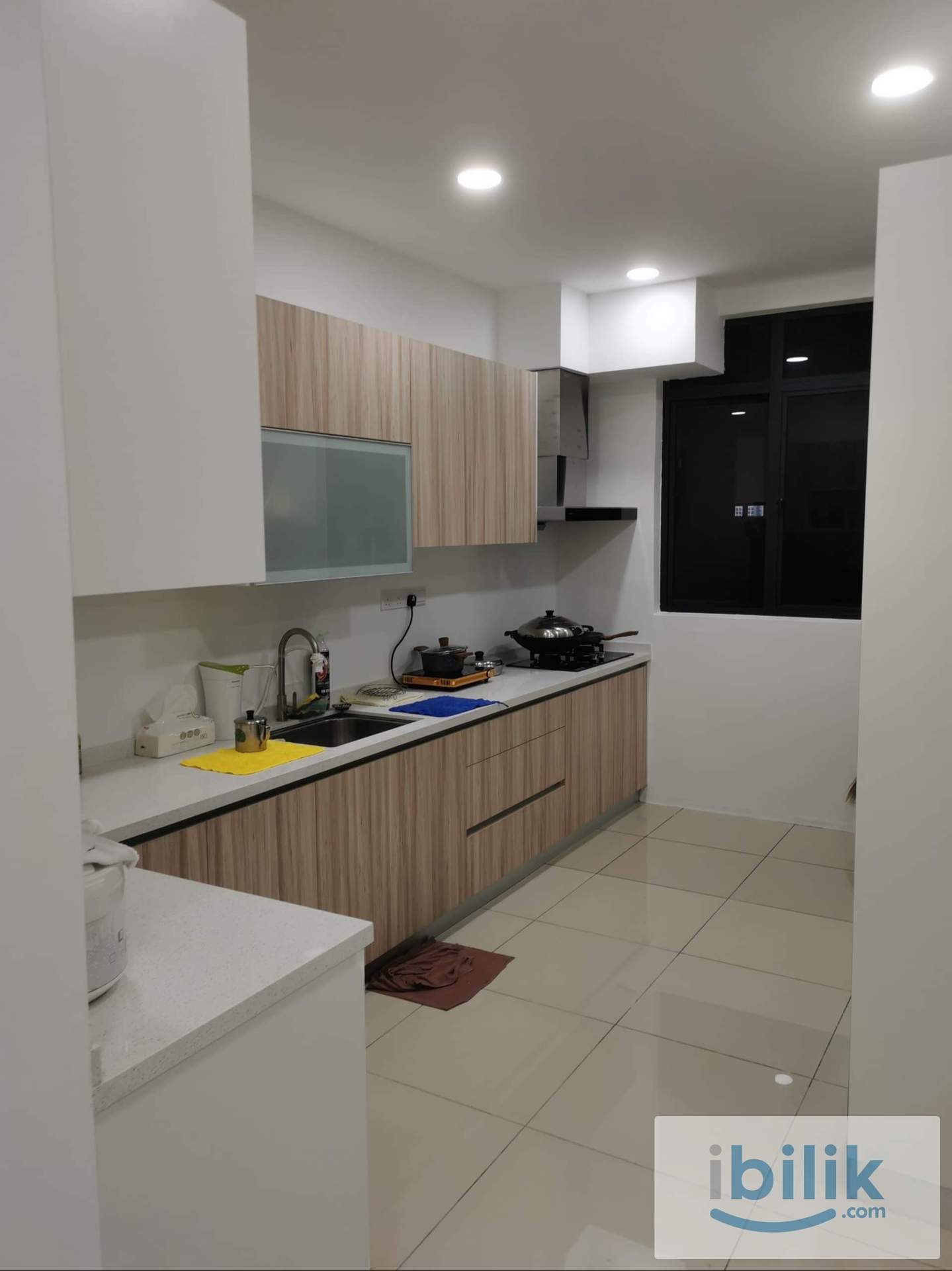 Novus Medium Room For Rent  - Image 3