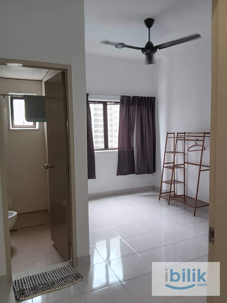 Nilai Youth City 2rooms 2bathrooms Partially Furnished Ready Move In - Image 6