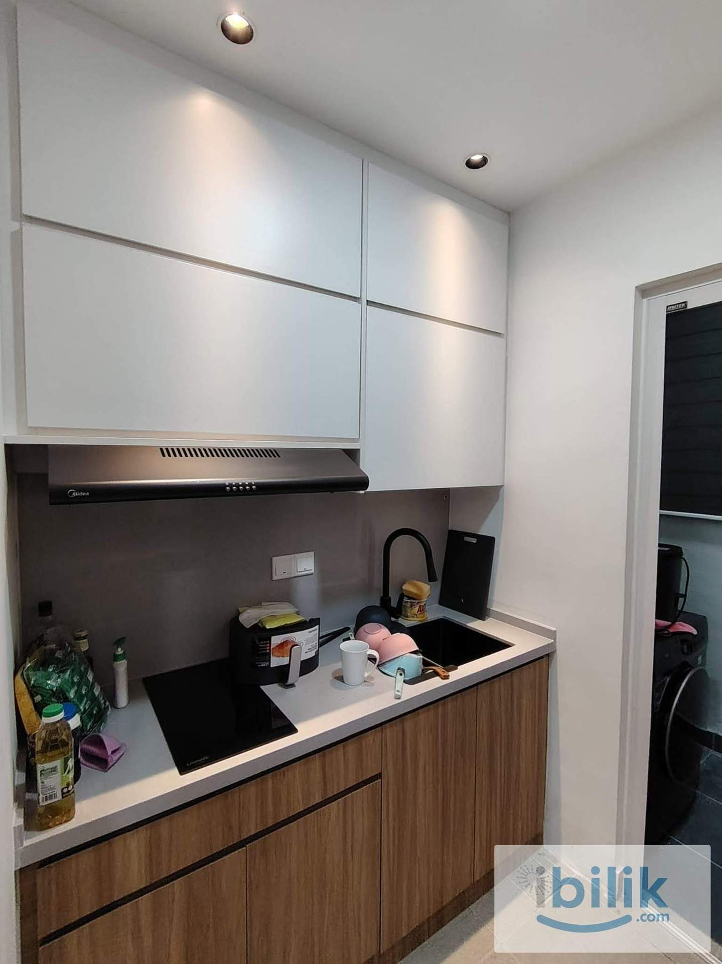 Nilai Youth City Whole Unit 2rooms 2bathrooms Fully Furnished Included Wifi Ready Move In - Image 2