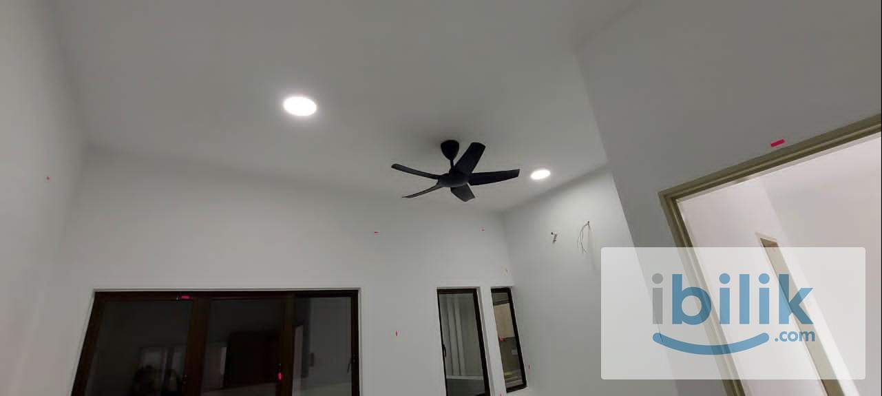 Nilai Youth City Whole Unit 2rooms 2bathrooms Partially Furnished Ready Move In - Image 4