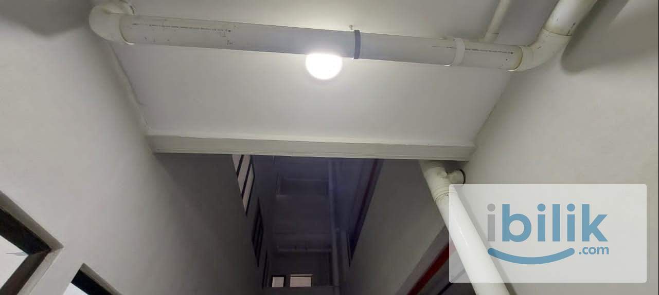 Nilai Youth City Whole Unit 2rooms 2bathrooms Partially Furnished Ready Move In - Image 5
