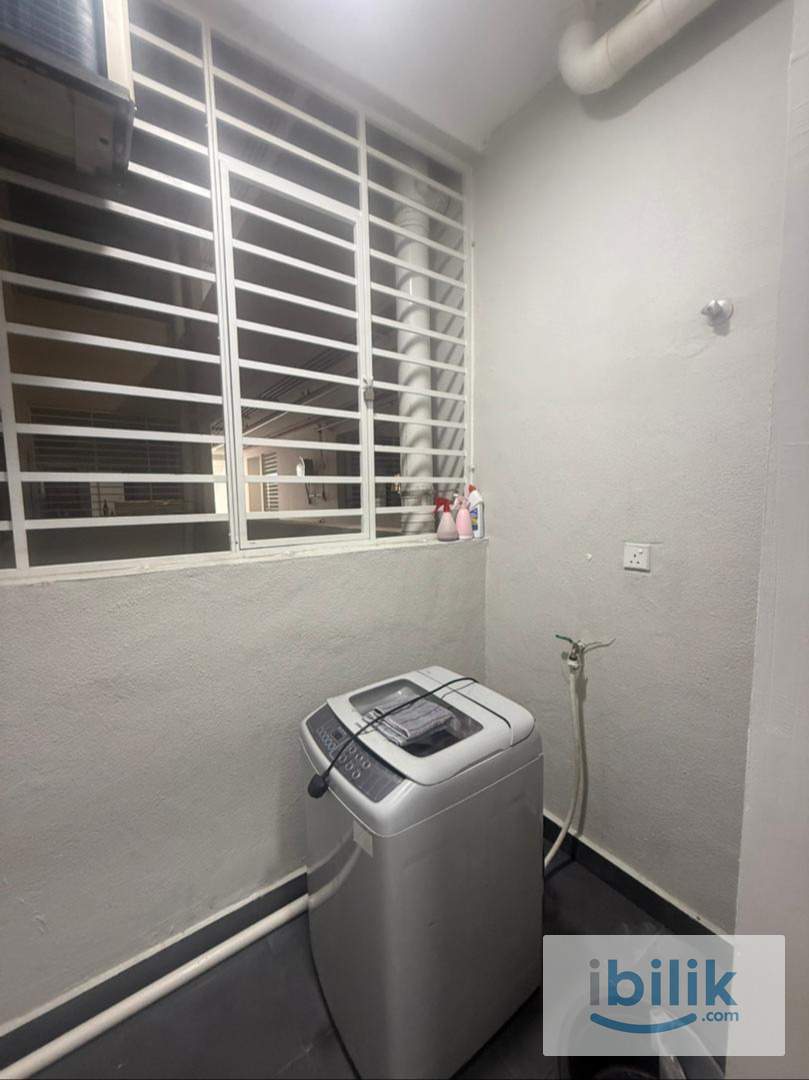 Nilai Youth City 2rooms 2bathrooms Partially Furnished Ready Move In - Image 9