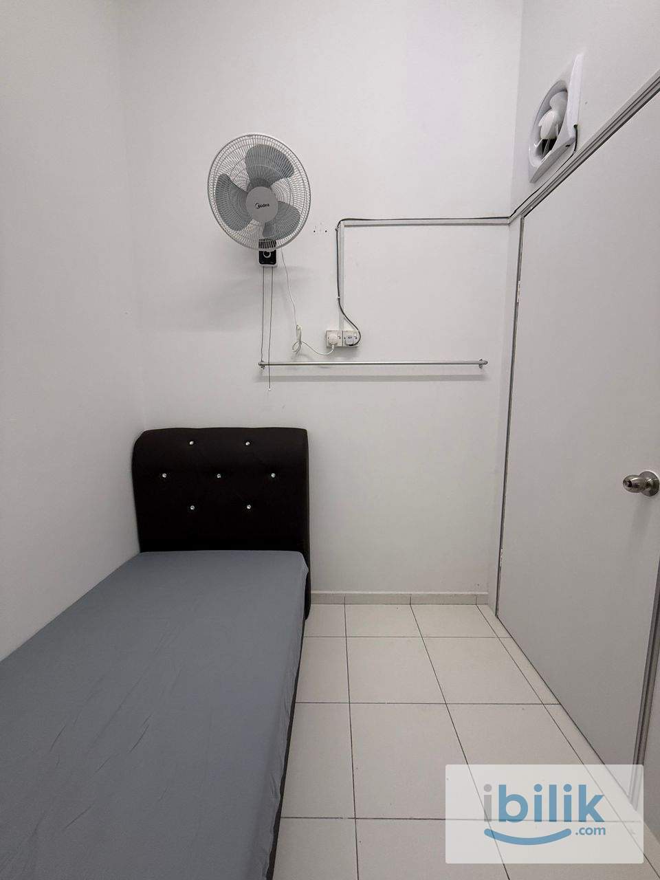 Cozy Single Room @ Relau for Rent FREE WIFI FREE UTILITY FREE PARKING  - Image 1