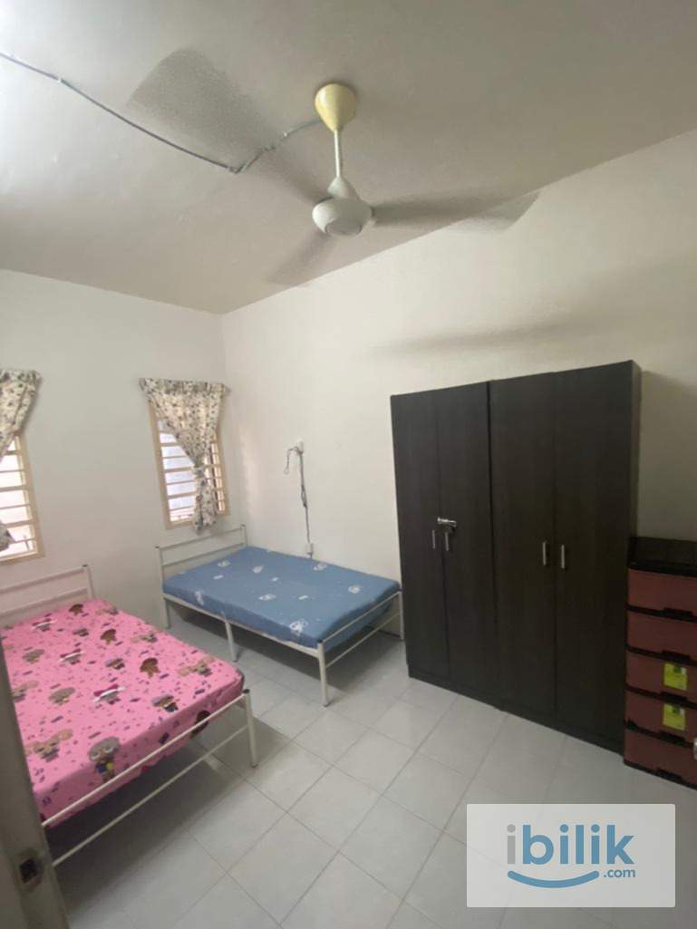 Bilik untuk disewa di Villa Tropika Kajang  - Image 1