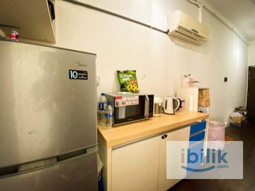 FEMALE MALAY | Small Room at Avenue Crest, Sek 22, Shah Alam, Petaling, Selangor - Image 3