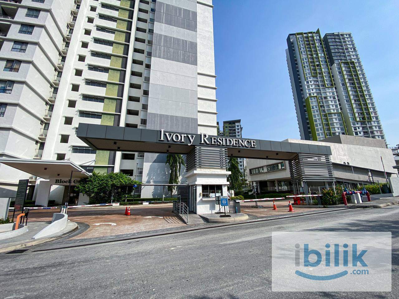 FEMALE MALAY | Master Room at Ivory Residence, Mutiara Height, Kajang, Selangor | TR0291 - Image 7