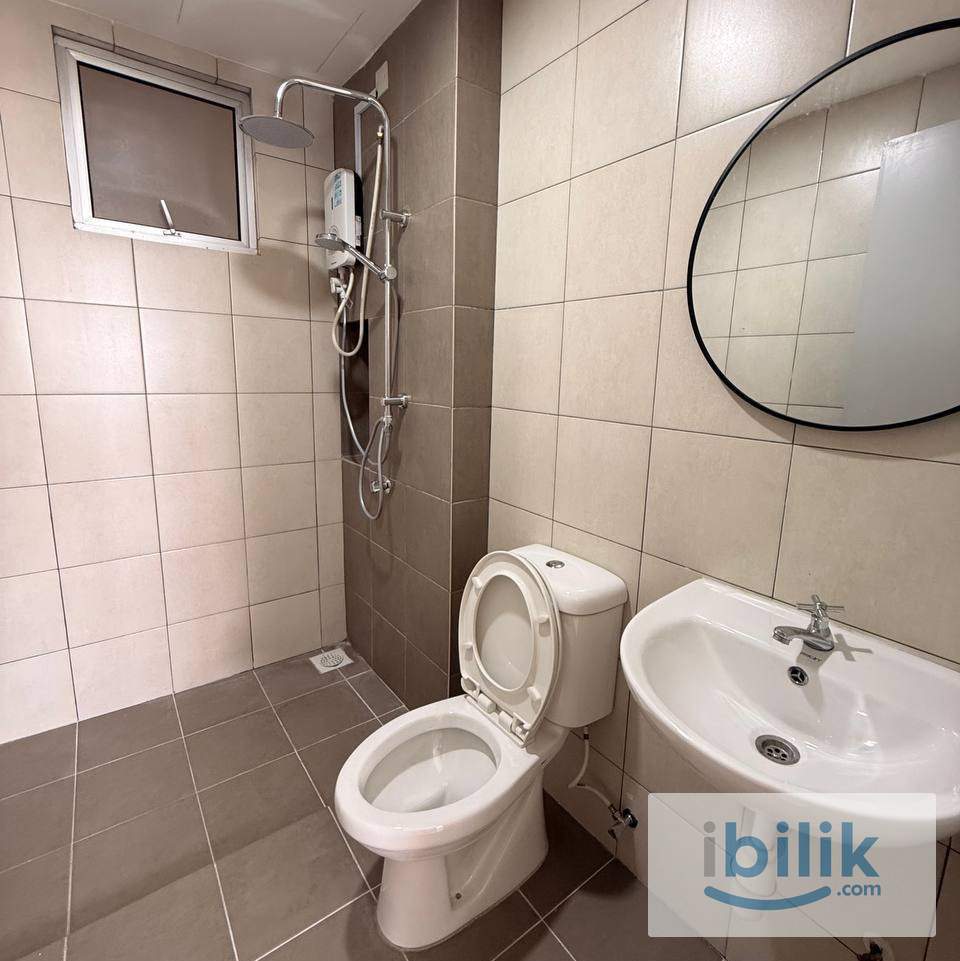 NEW MASTER ROOM (🚽)💯 FULLY FURNISHED🚶LRT Muhibbah 🏡 Platinum OUG Bukit Jalil - Image 3