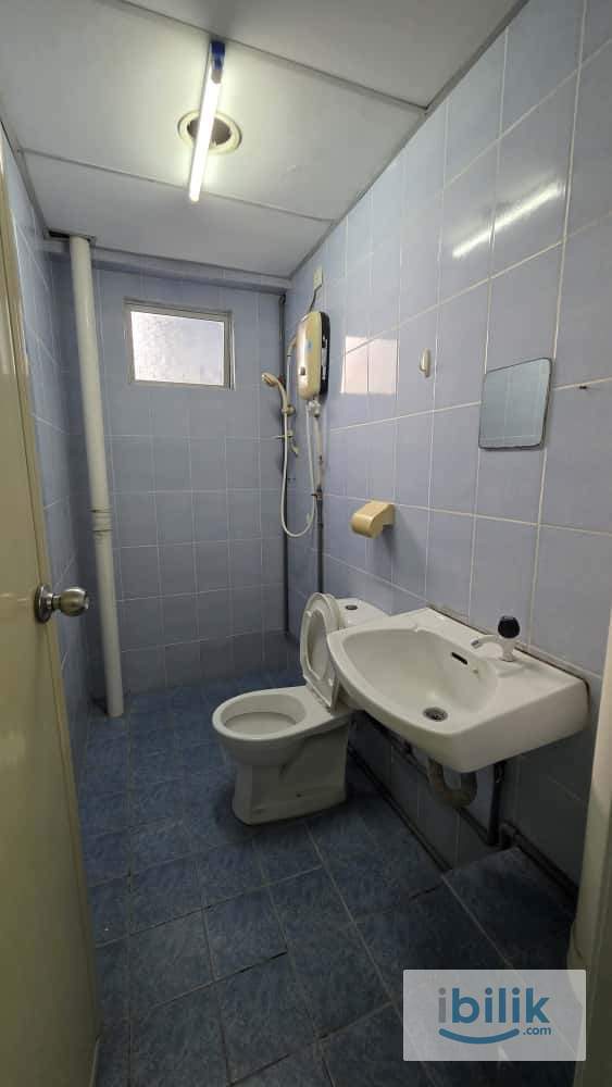 MASTER ROOM - ANGKASA CONDOMINIUM @ UCSI   - Image 2