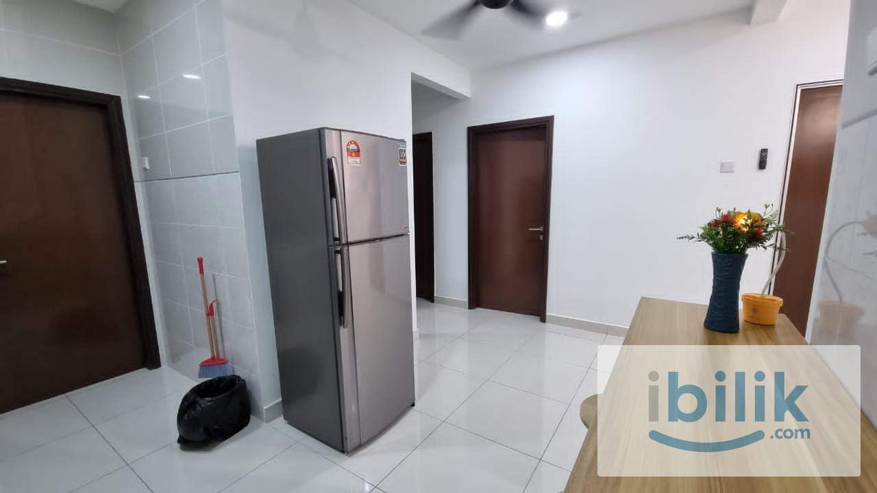  SMALL MEDIUM ROOM @ PAVILLION 2  - Image 4