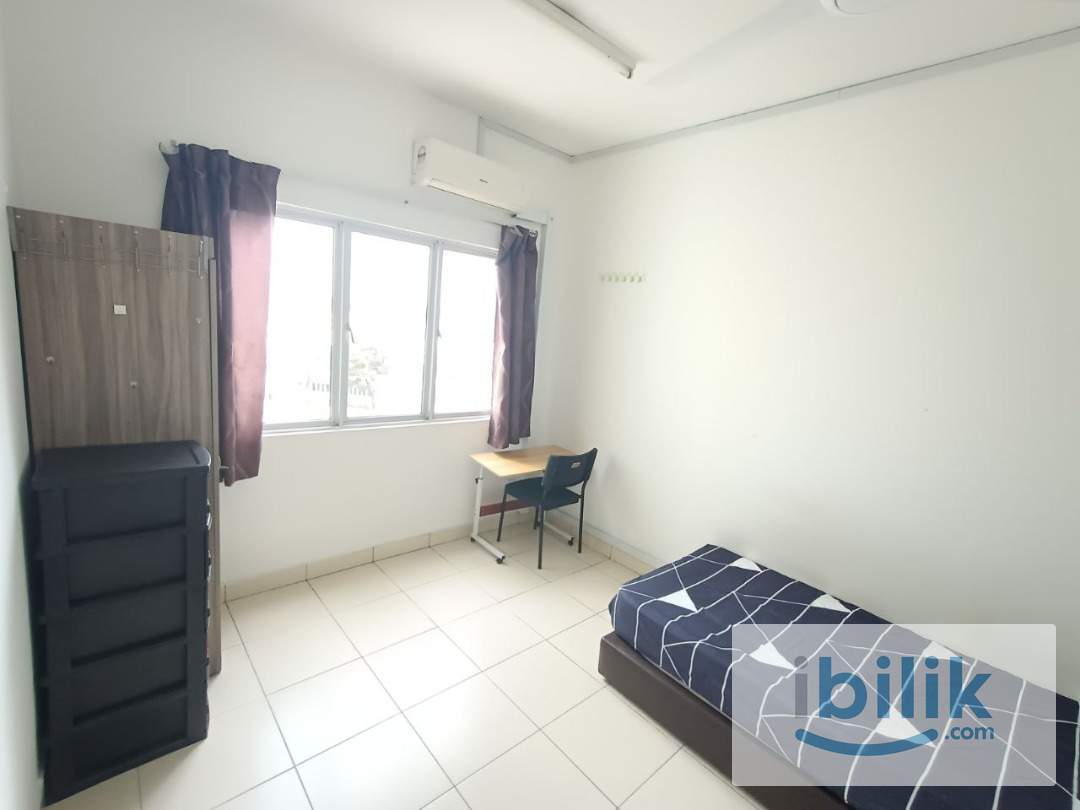  SERDANG @ 4 ROOMS 3BATHROOMS  - Image 8