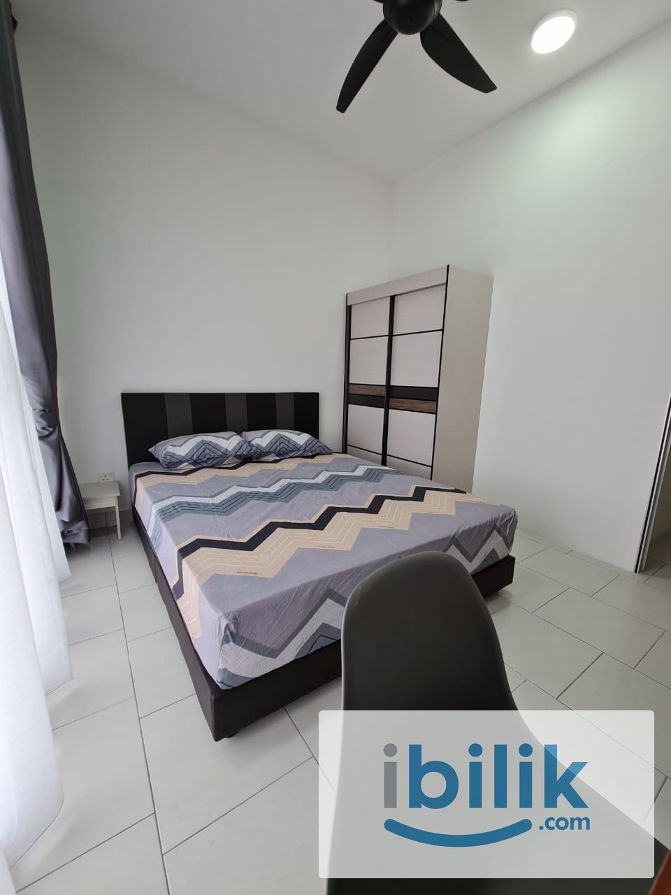 ASTETICA RESIDENCE @ SERI KEMBANGAN - MEDIUM ROOM ( FEMALE UNIT ) - Image 3