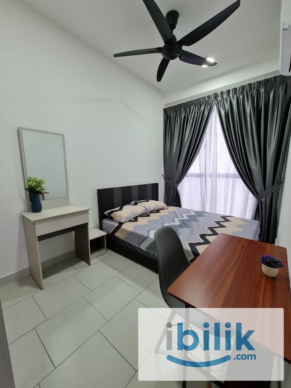 ASTETICA RESIDENCE @ SERI KEMBANGAN - MEDIUM ROOM ( FEMALE UNIT ) - Image 2