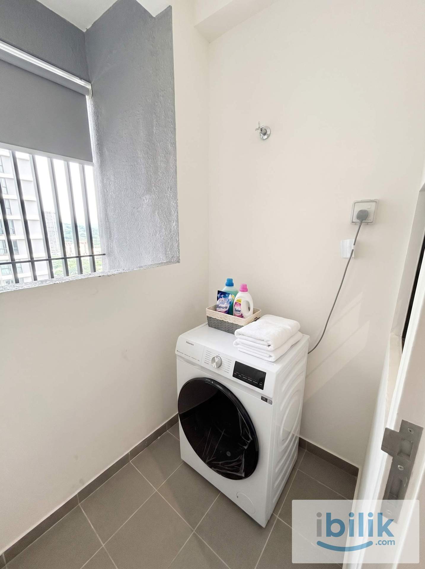 Master Room | FREE Aircond Room @ Koi Kinrara Suite Puchong 🚆 - Image 3