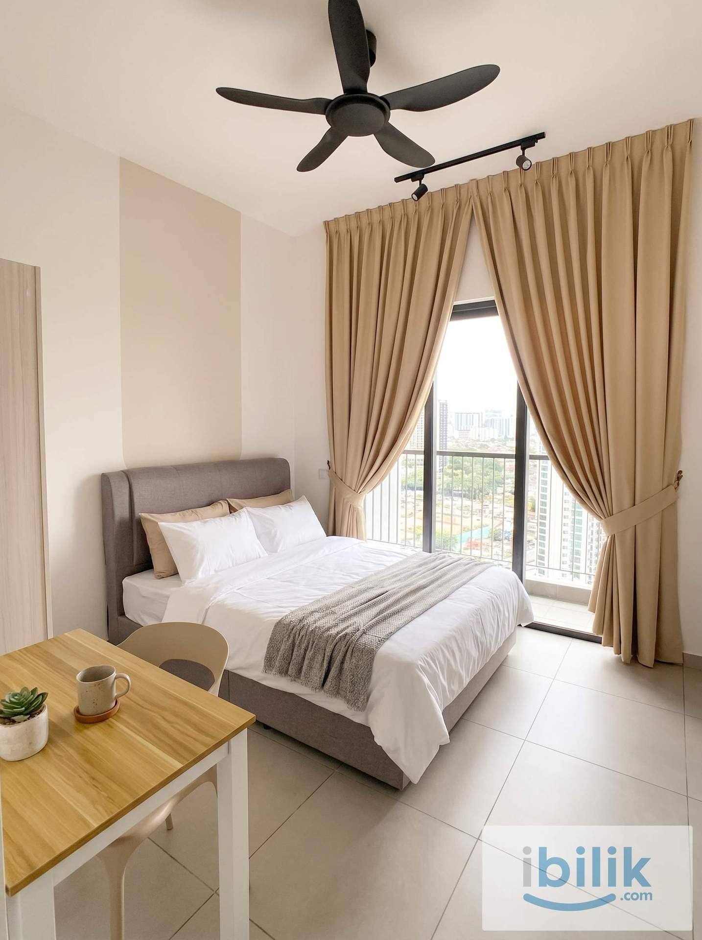 Medium | FREE Aircond Room @ Koi Kinrara Suite Puchong 🚆 - Image 4