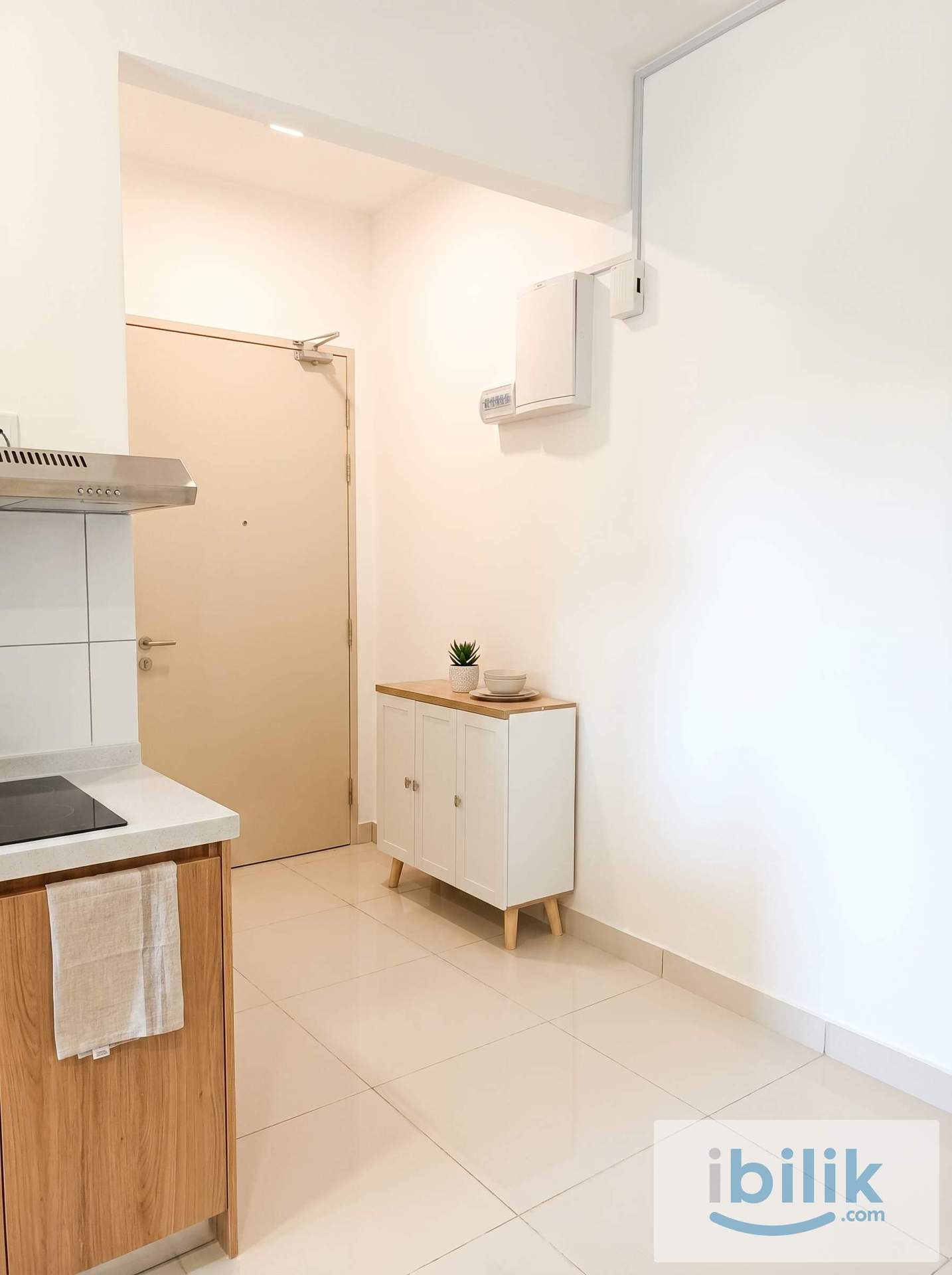 Female Small Room @ Residensi Sateria Sungai Besi - Image 3